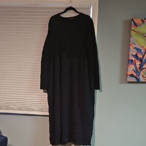 Elegant Black Maxi Dress